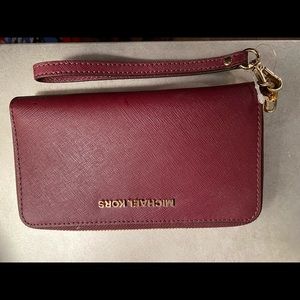 Michael Kors phone wallet